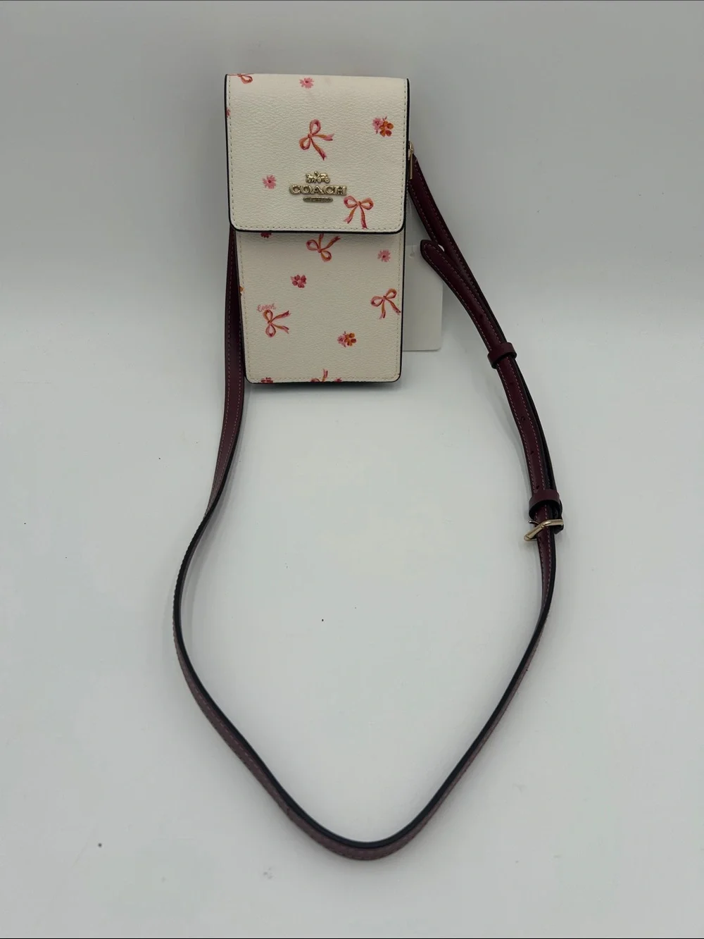 Coach North South Phone Crossbody With Bow Print CN780